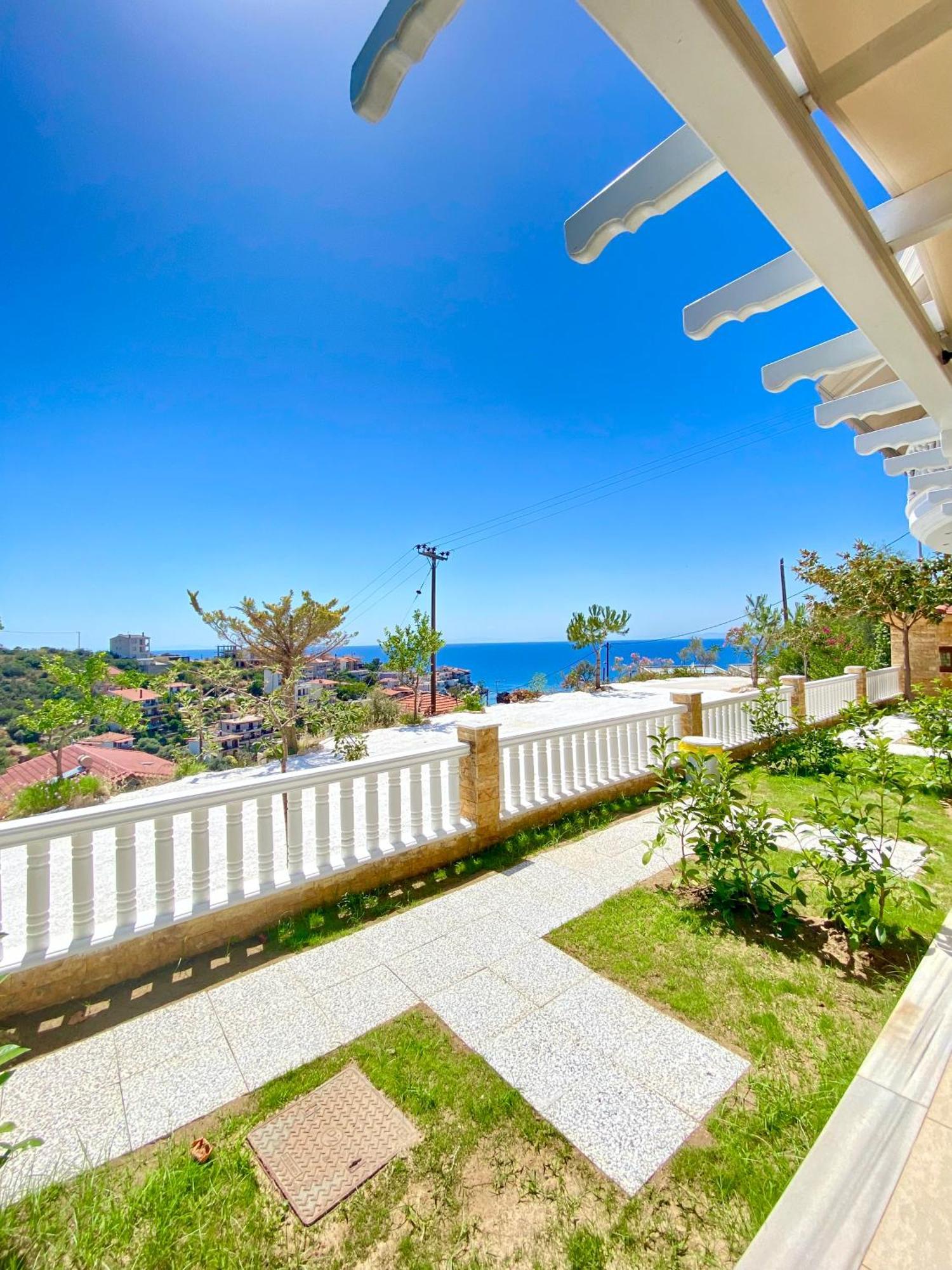 Thea Apartments Skala Marion Exterior foto